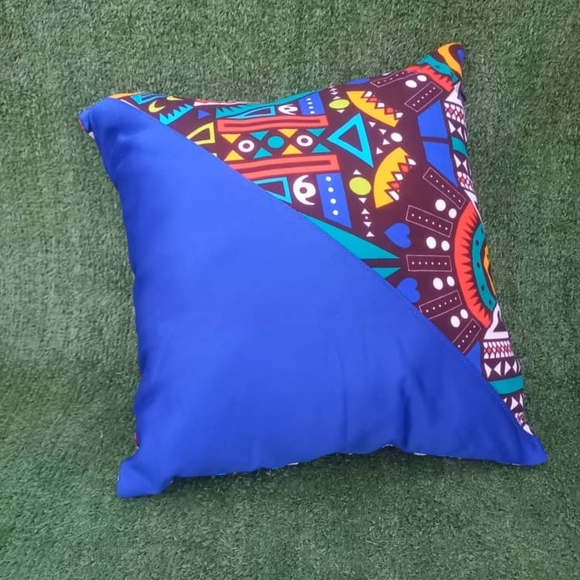 African Print Pillow Cover with Zipper - Picture 12 of 15